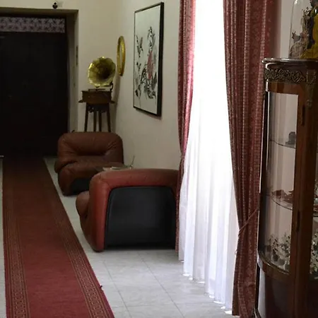 Paradiso 3* Naples