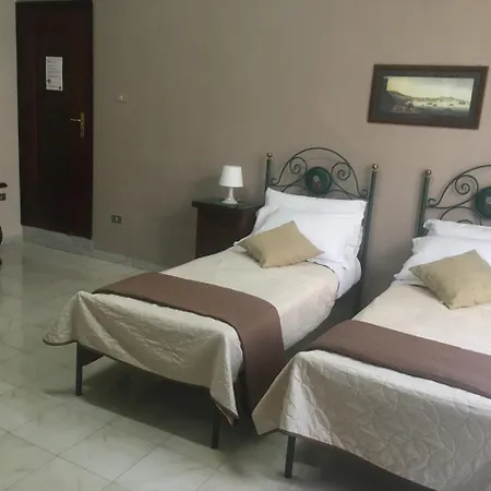 Paradiso Naples