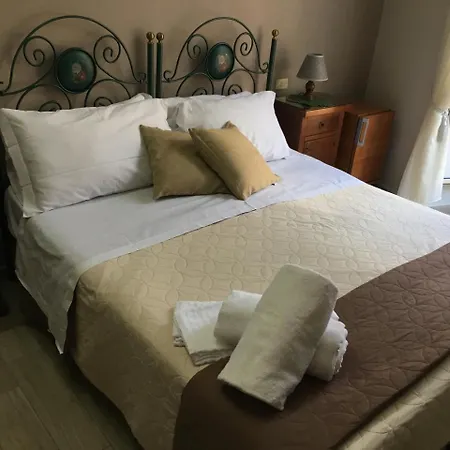 Paradiso Naples