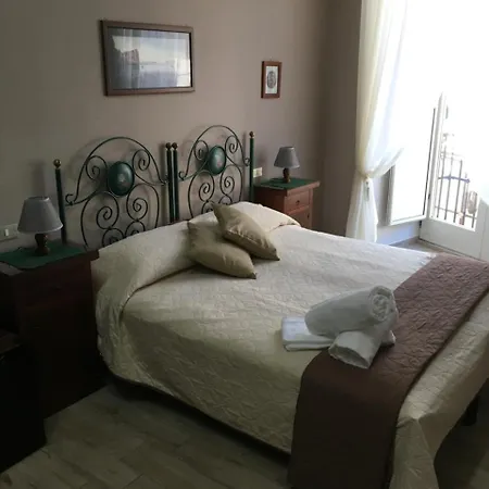 Paradiso Guest house